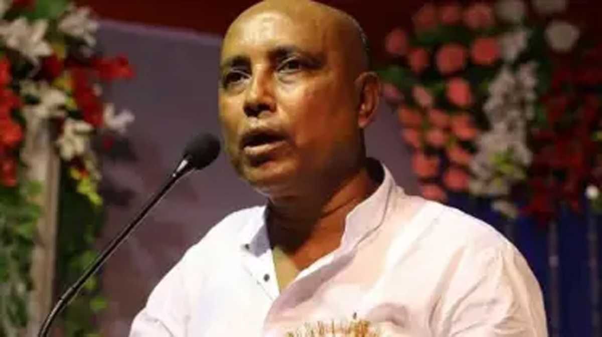 ममता सरकार में मंत्री रथिन घोष के आवास समेत 13 ठिकानों पर ईडी के छापे, नगर पालिका भर्ती घोटाले में है नाम